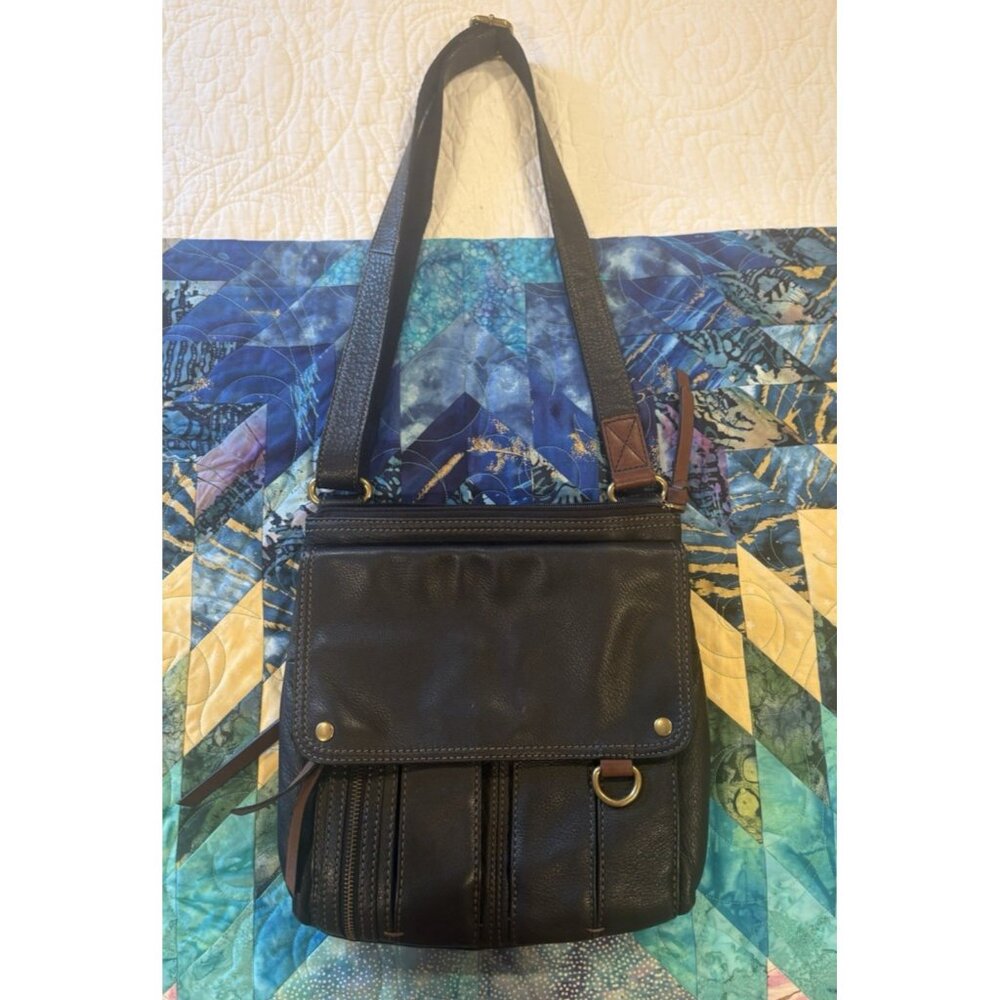 Fossil Fold-Over Morgan Black Leather Crossbody Purse Messenger Shoulder Bag